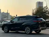 Фото 11 - Toyota Highlander