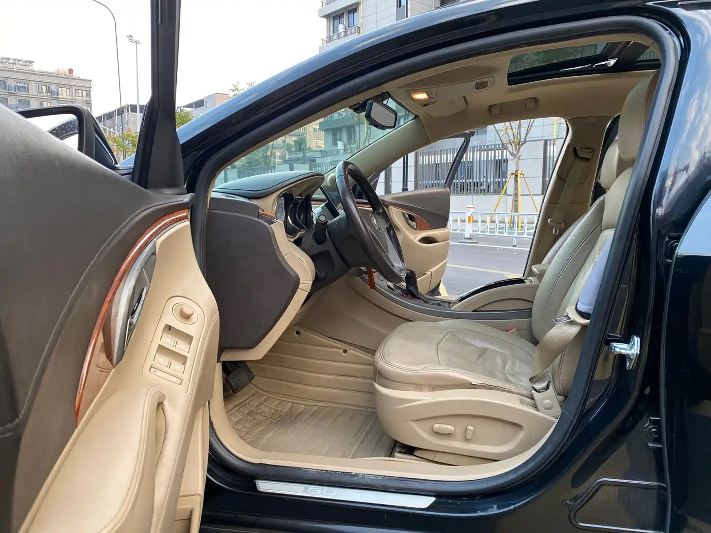 Buick LaCrosse 2011 2.4L SIDI Luxury Edition фото 10