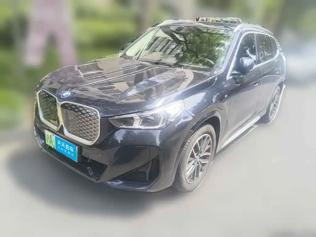 BMW iX1 2023 eDrive25L M Sport Package