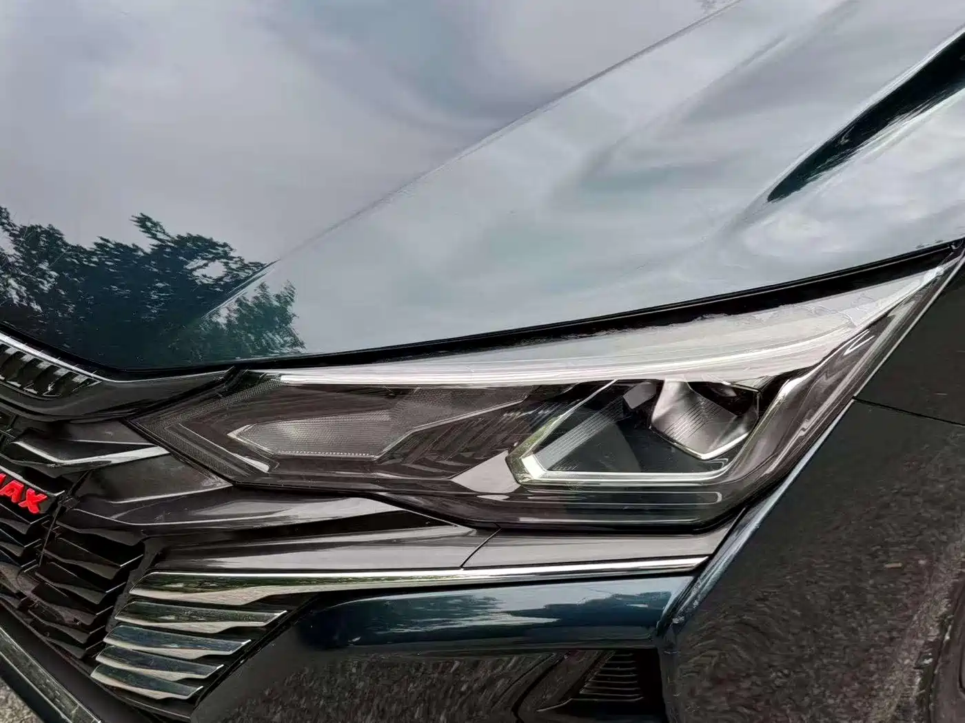 DONGFENG YI HYUN MAX