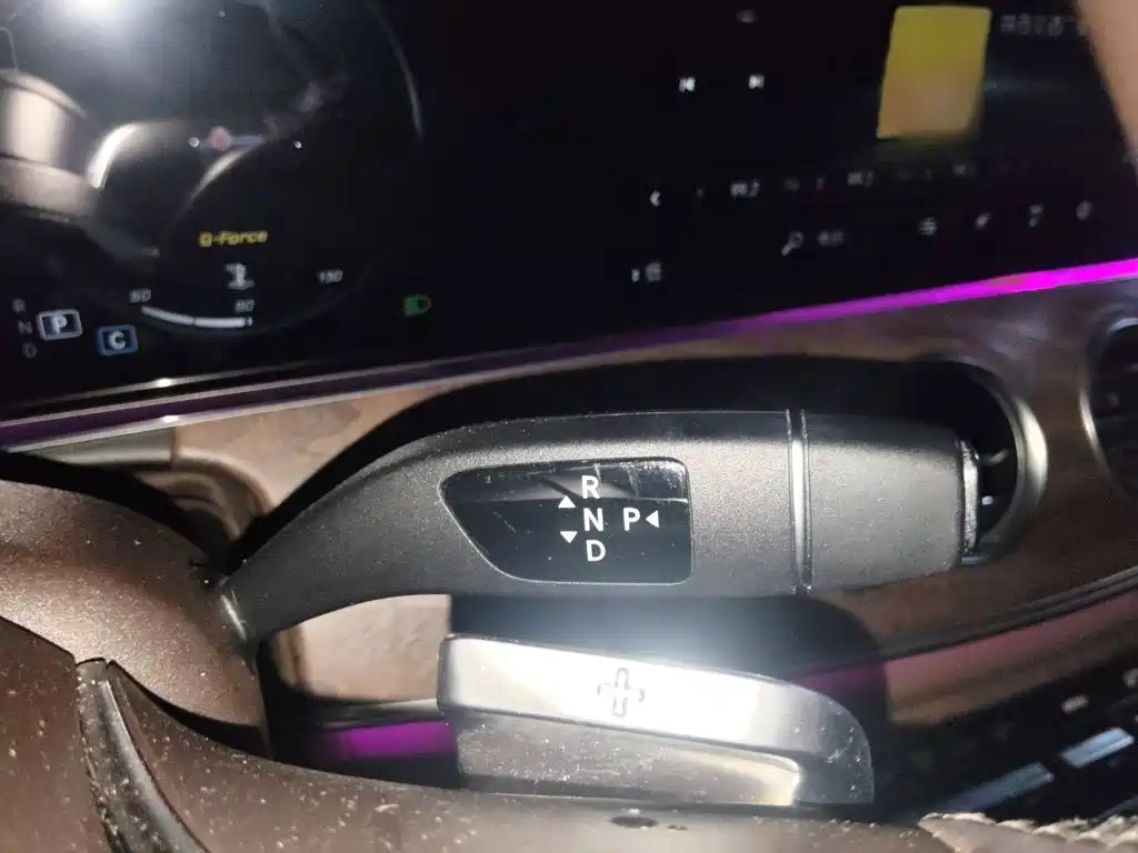 Фото 7 - Mercedes-Benz E-Class