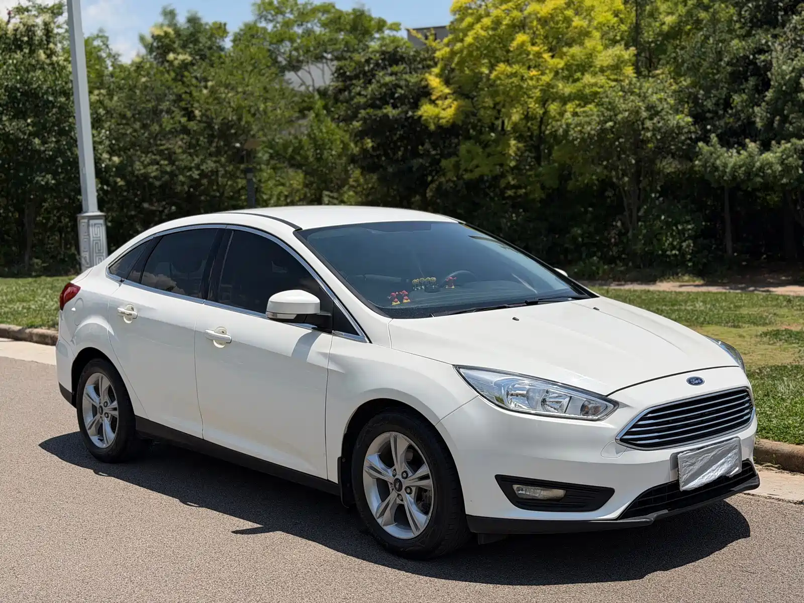 Фото 3 - Ford Focus