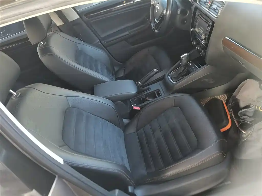 Volkswagen Sagitar 2015 280TSI Automatic Flagship фото 20