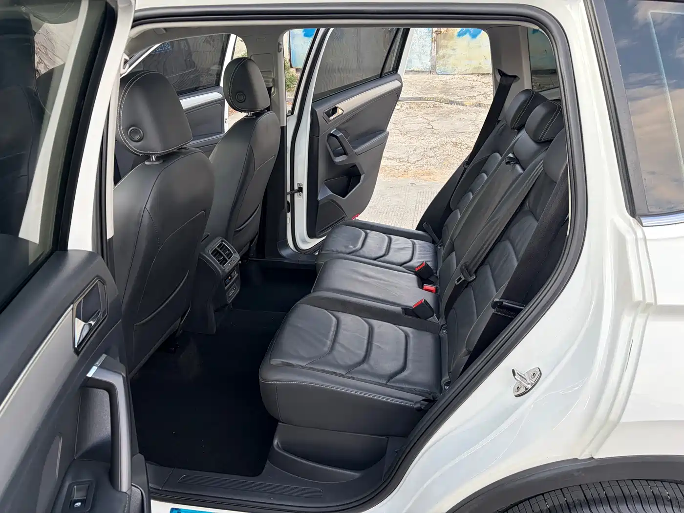 Volkswagen Tiguan L 2019 330TSI Automatic 2WD Panorama Comfort Edition China VI фото 9