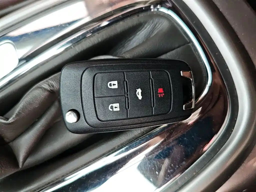 Chevrolet Malibu 2014 2.0L Automatic Comfort фото 9