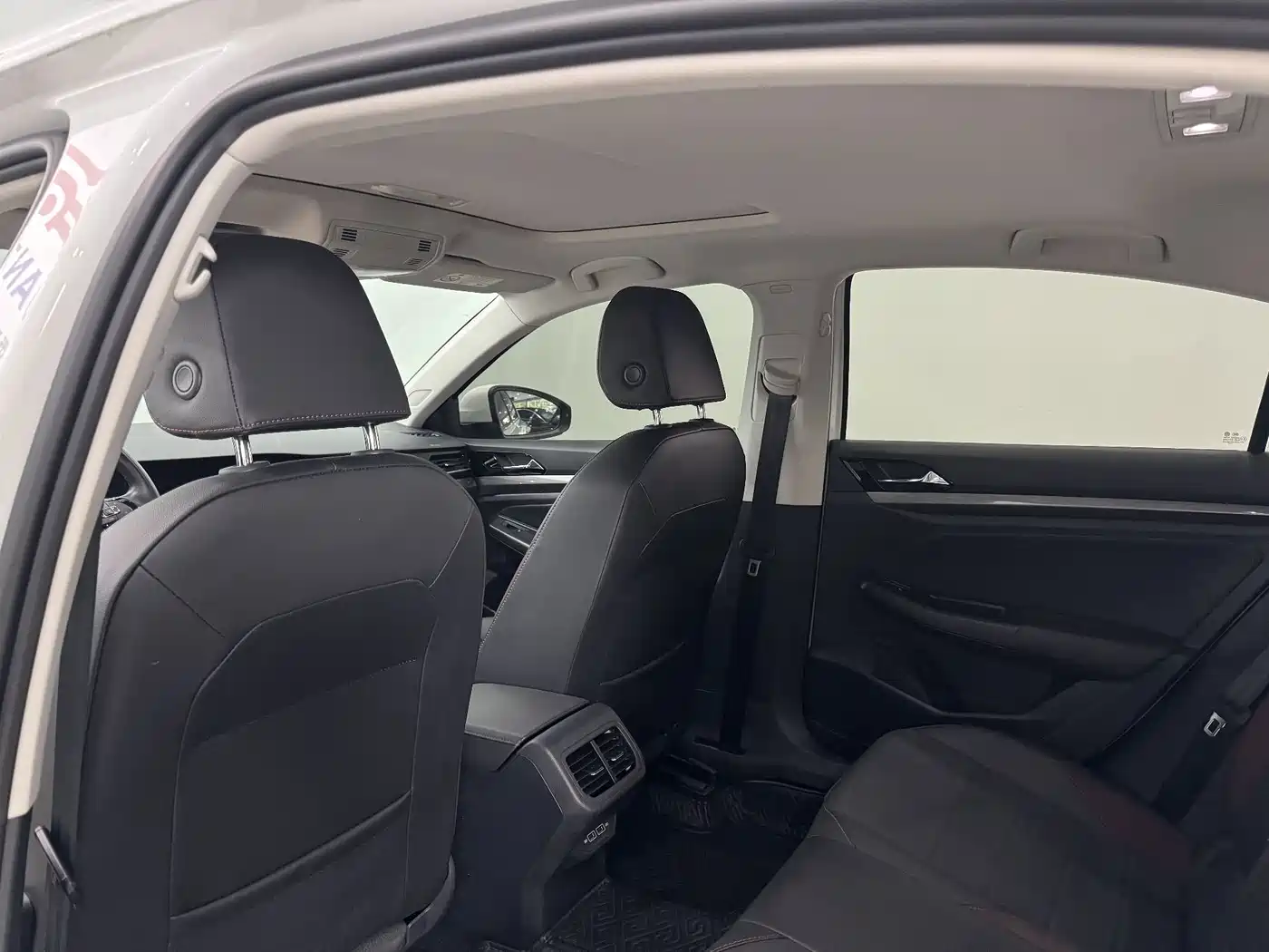 Volkswagen Bora 2021 1.5L Automatic Elite Smart Edition фото 16