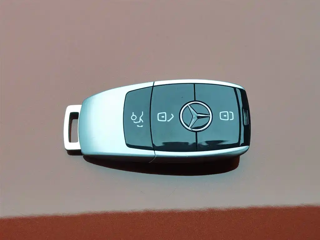 Mercedes-Benz C-Class 2018 C 180 L Fashion Sport Edition фото 19