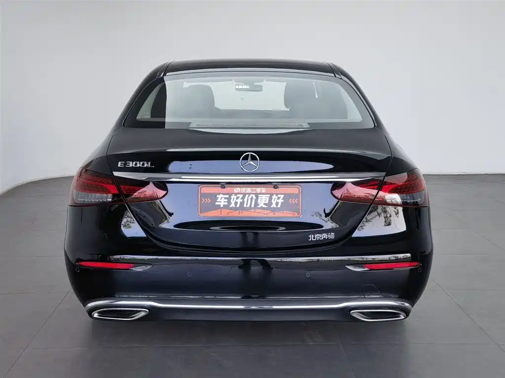 Mercedes-Benz E-Class 2023 E 300 L Fashion фото 4