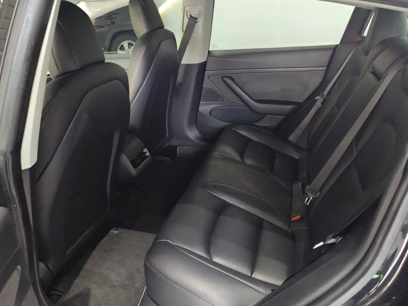 Tesla Model 3 2020 2019 Standard Range Rear-Wheel Drive Upgrade
