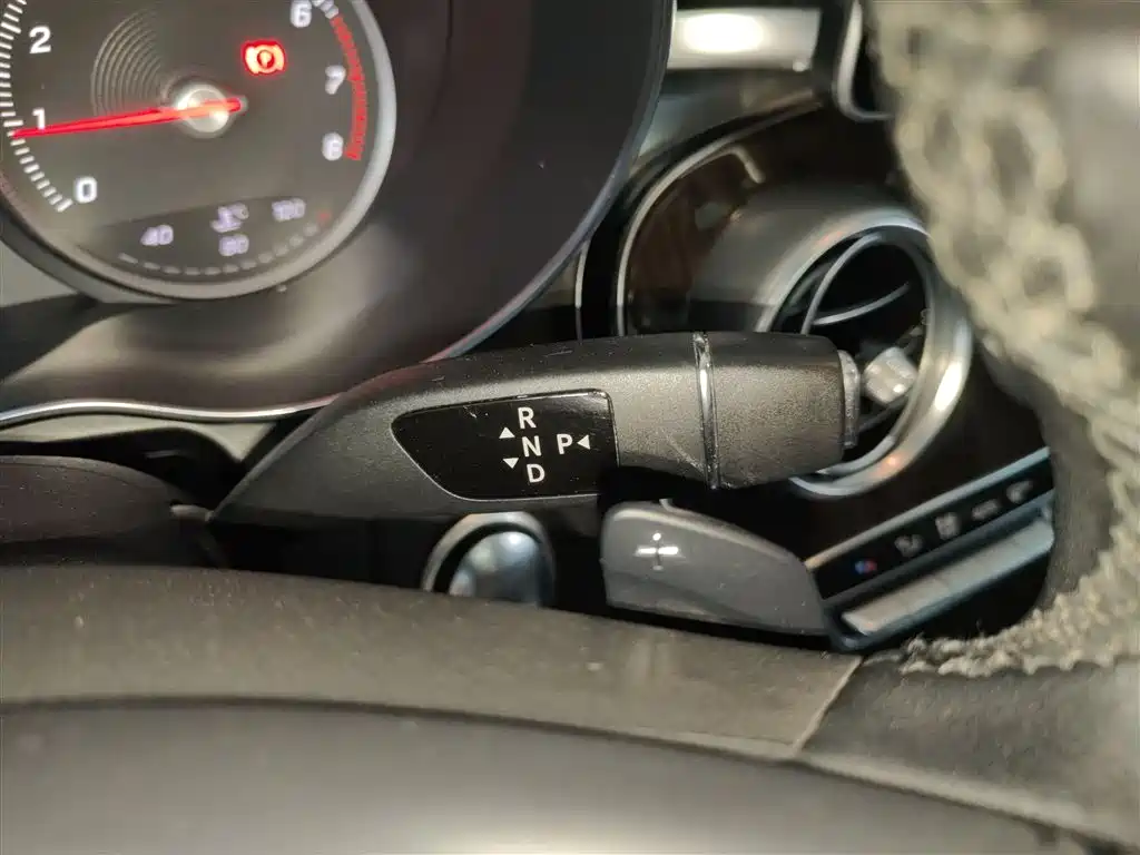 Mercedes-Benz GLC 2017 GLC 260 4MATIC Dynamic фото 10