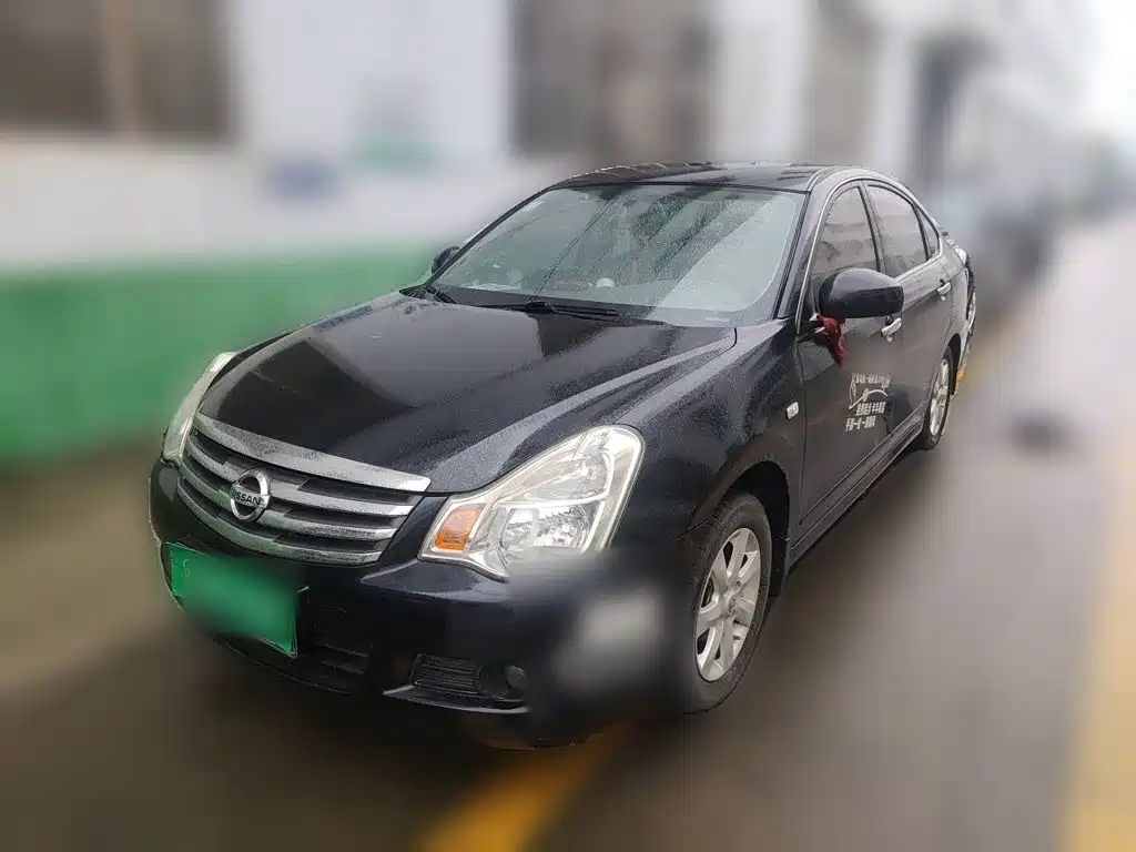 صورة 2 - Nissan Sylphy