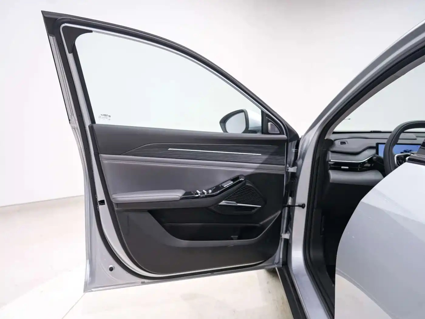 GEELY GALAXY GALAXY L6