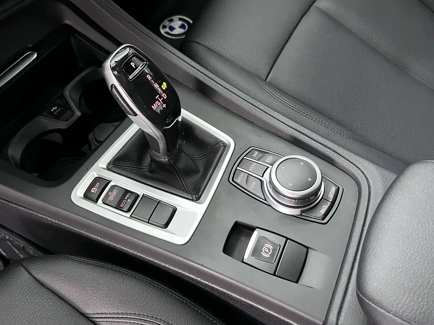 BMW 1 Series 2021 120i M Sport фото 11