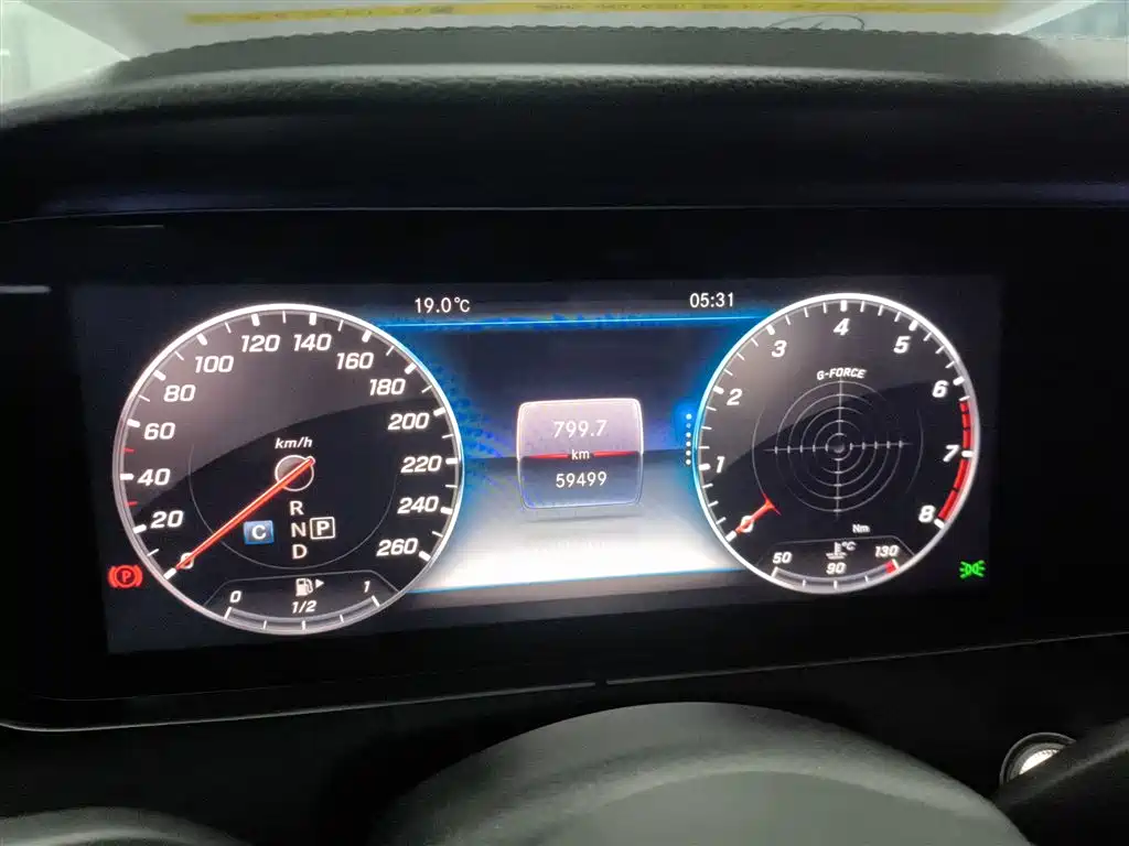 Mercedes-Benz E-Class 2019 E 200 L Sport фото 12