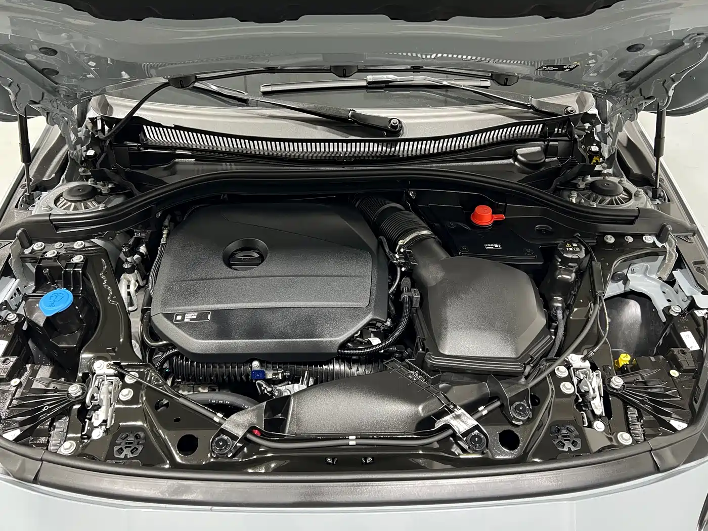 BMW 2 Series 2025 225L M Sport Moonlight Package фото 11