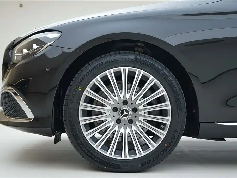 Mercedes-Benz E-Class 2023 E 300 L Luxury фото 14