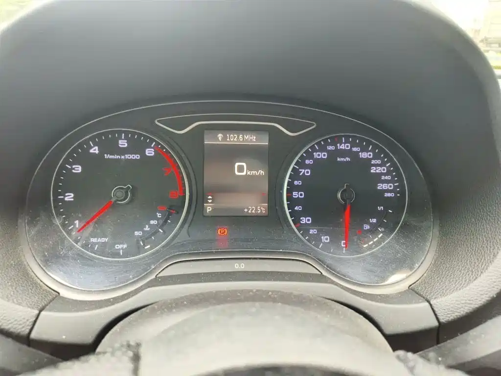 Audi A3 2017 Sportback 35 TFSI Sport фото 4
