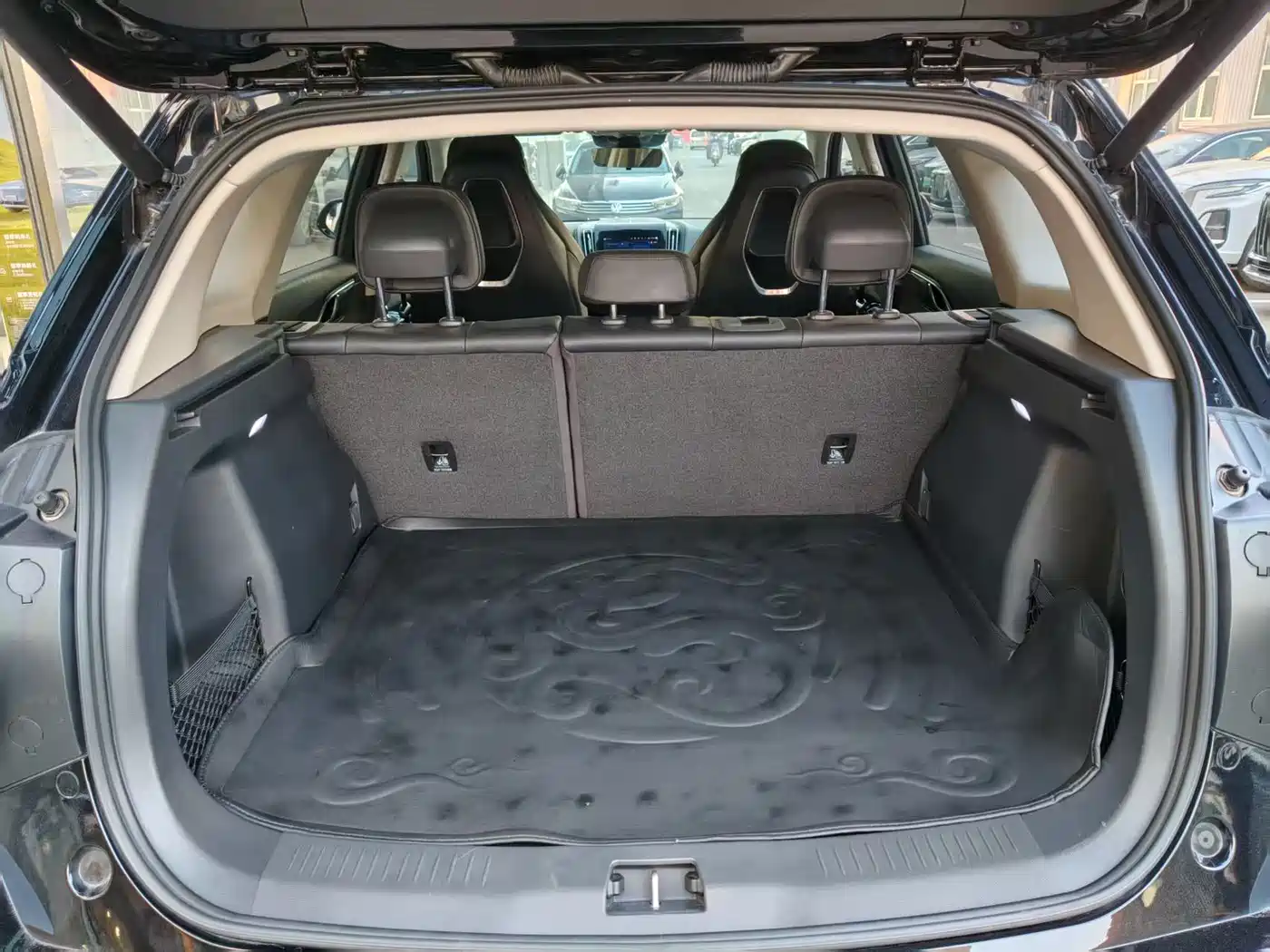 Hongqi HONGQI HS3 PHEV