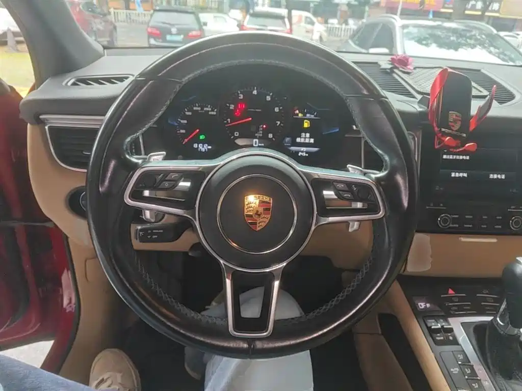 Porsche Macan 2017 Macan 2.0T фото 11