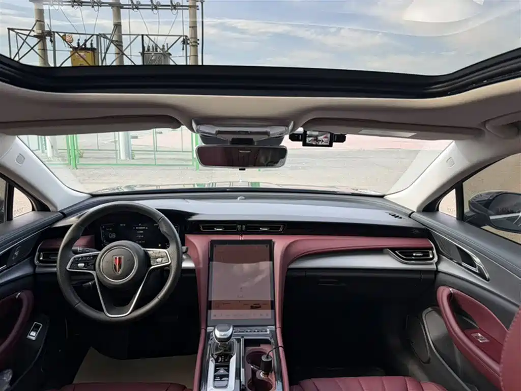 Hongqi H5 2024 1.5T DCT Smart Connect Flag Rhythm Edition фото 17