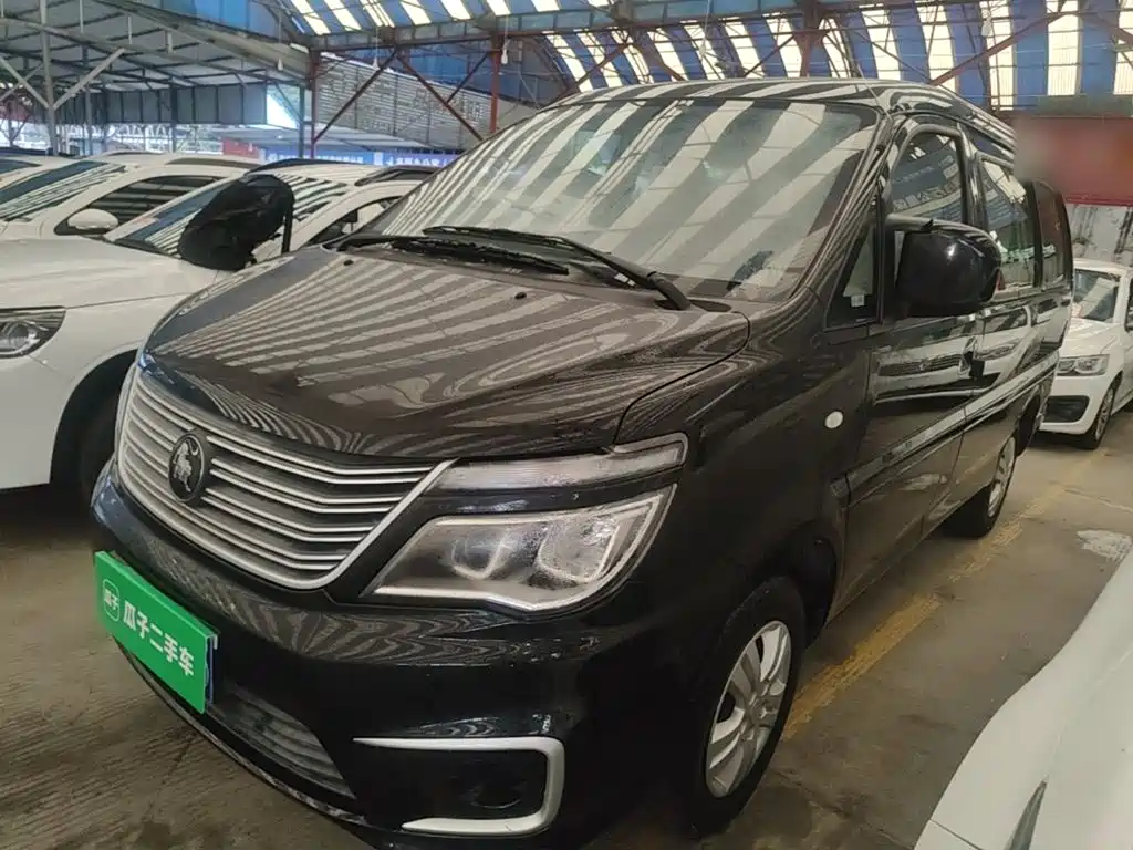 Dongfeng Fengxing Lingzhi 2022 M5 1.6L Utility 5-seater