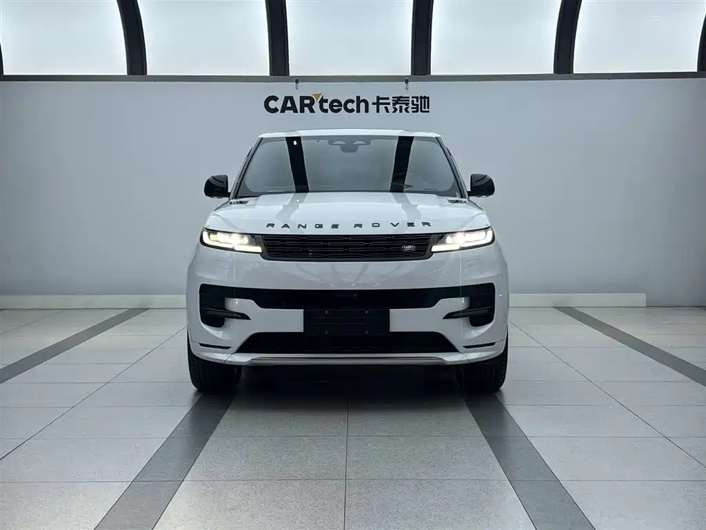 Land Rover Range Rover Sport 2023 400PS Dynamic SE фото 2