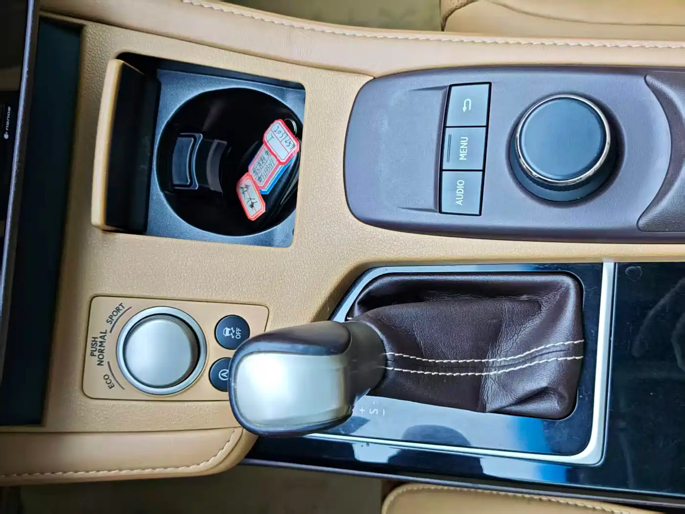 Lexus ES 2015 200 Elite Edition фото 14