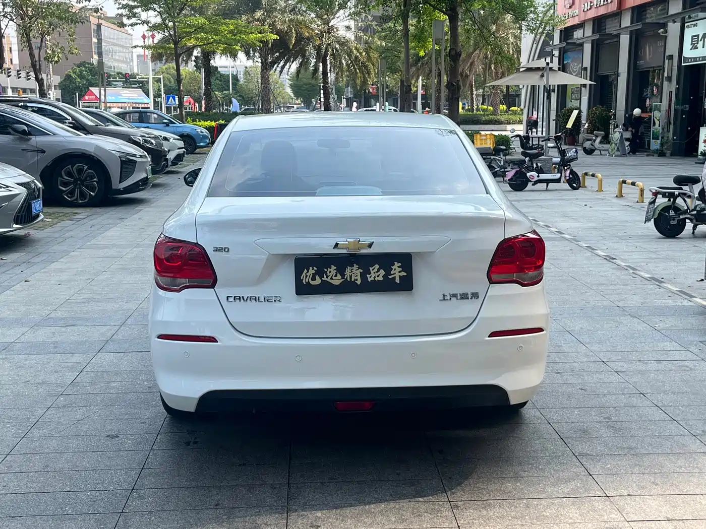 Chevrolet Cavalier 2018 320 Auto Enjoy Sunroof Edition фото 5