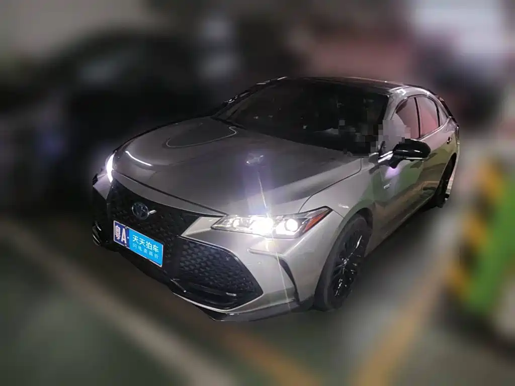 Toyota Avalon 2019 Hybrid 2.5L XLE Premium Edition China V
