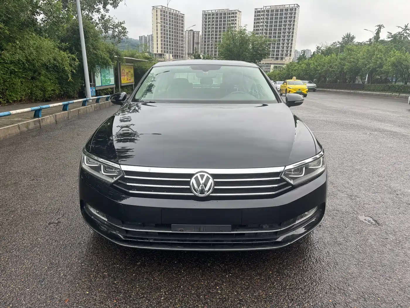 Volkswagen Magotan 2017 330TSI DSG Luxury фото 2