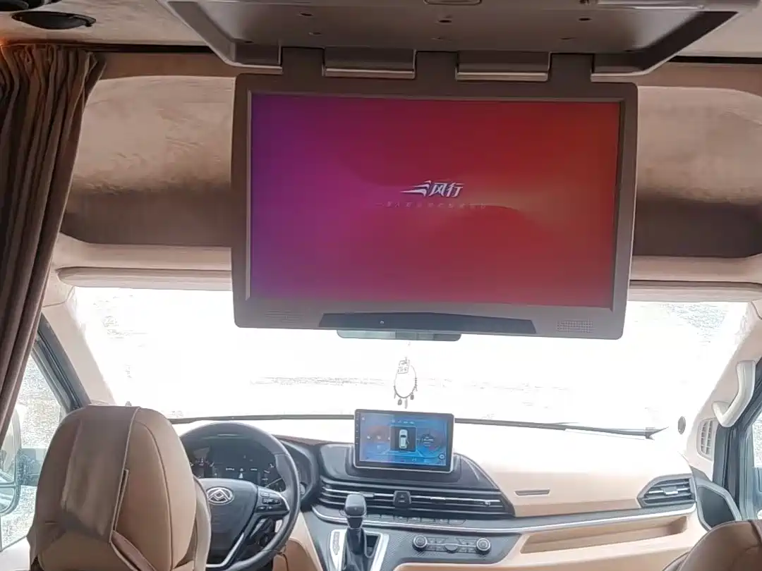 SAIC Maxus Xintu V90 2019 2.0T Automatic Zhiduo Star RWD Single Tire Extended Wheelbase Super High Roof 7-Seater фото 13