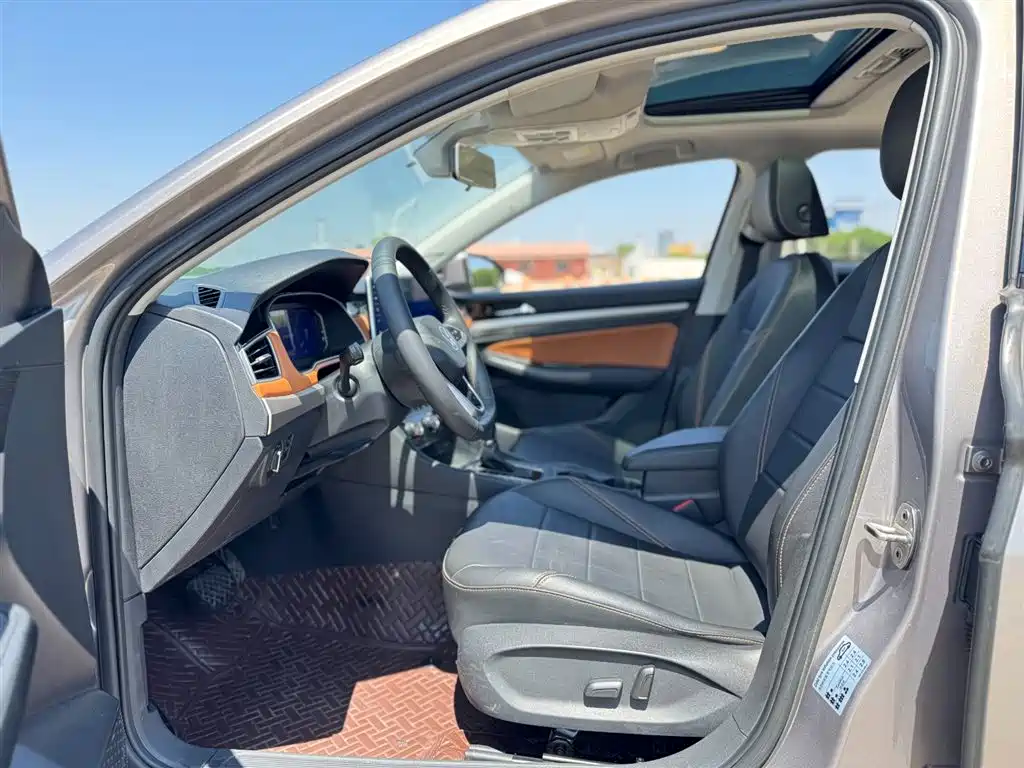 Volkswagen Bora 2023 200TSI DSG Smart PRO Edition фото 7