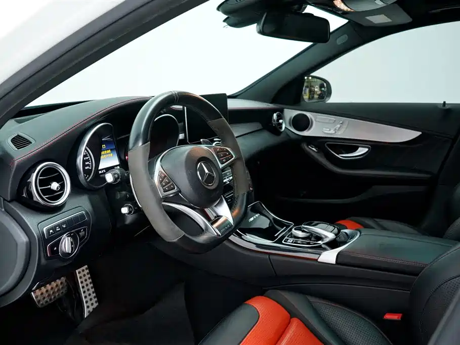 Mercedes-Benz C-Class AMG 2017 AMG C 63 фото 4
