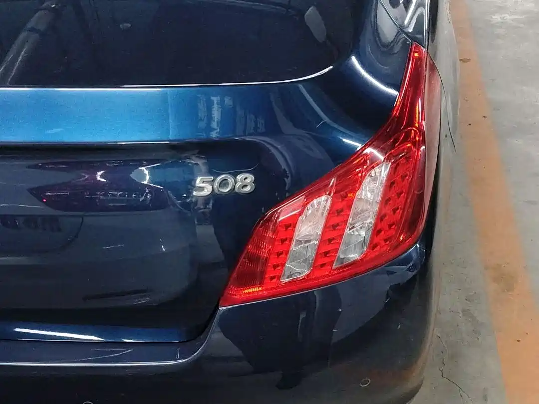 Peugeot 508 2012 2.0L Automatic Classic Edition фото 12