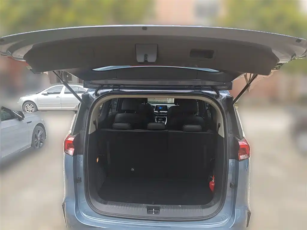 SAIC Maxus Maxus G50 2022 1.5T Automatic Changyou B фото 16