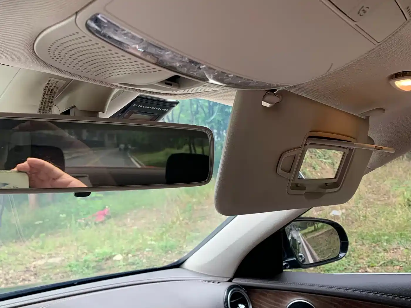 Mercedes-Benz E-Class 2019 E 200 L фото 17