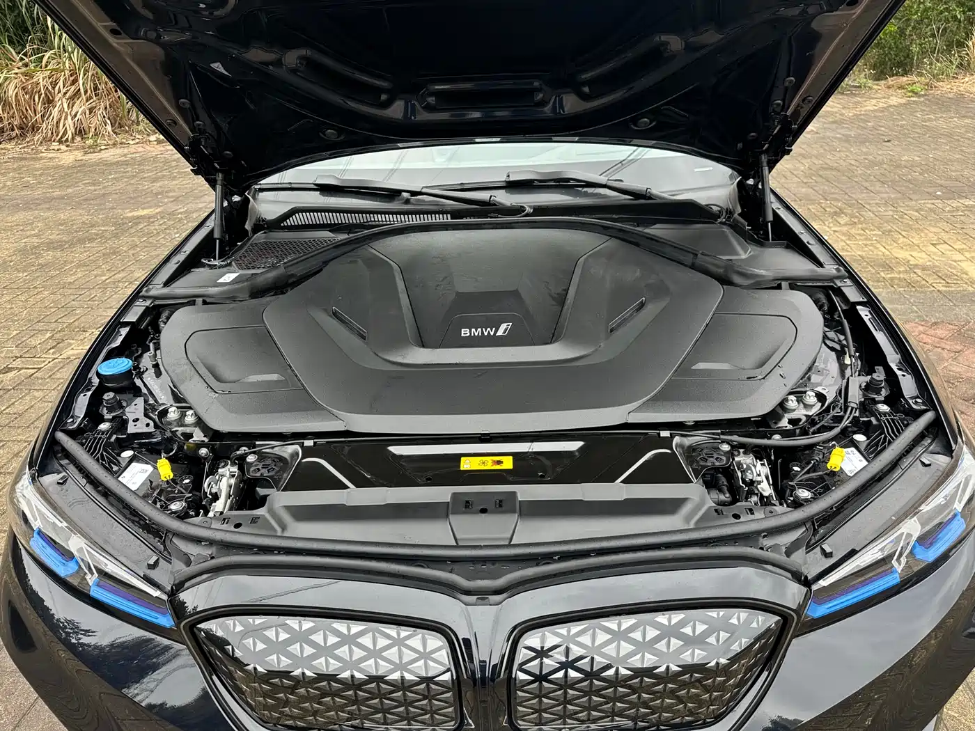 BMW i3 2025 eDrive 40 L Shadow Night Sport Package фото 16
