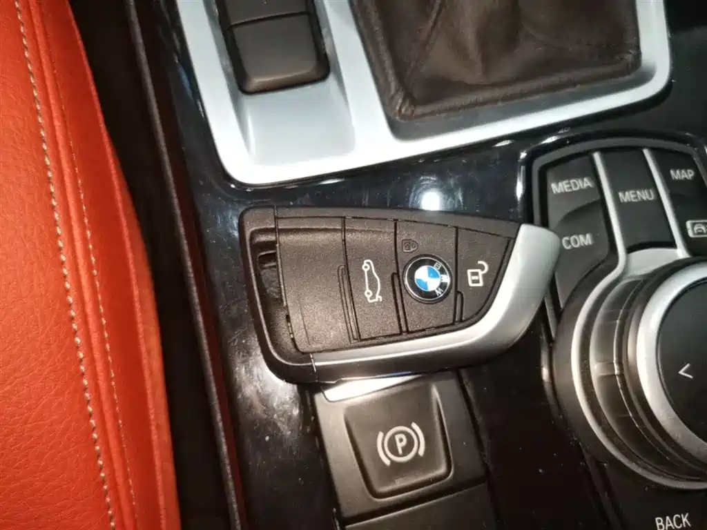 BMW 1 Series 2021 125i M Sport Black Night Edition фото 9