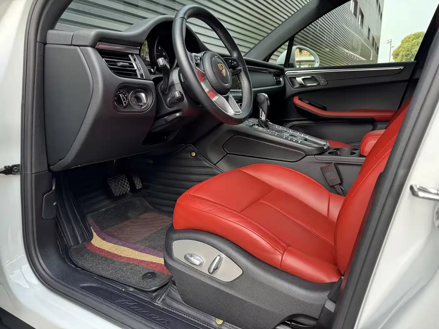 Porsche Macan 2018 Macan 2.0T фото 7