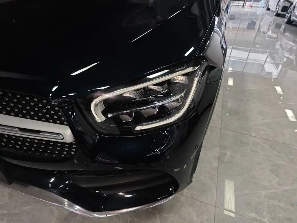 Mercedes-Benz GLC 2022 Facelift GLC 260 L 4MATIC Dynamic фото 24