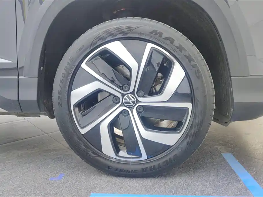 Volkswagen Tharu 2023 300TSI 2WD Full Moon Edition фото 6