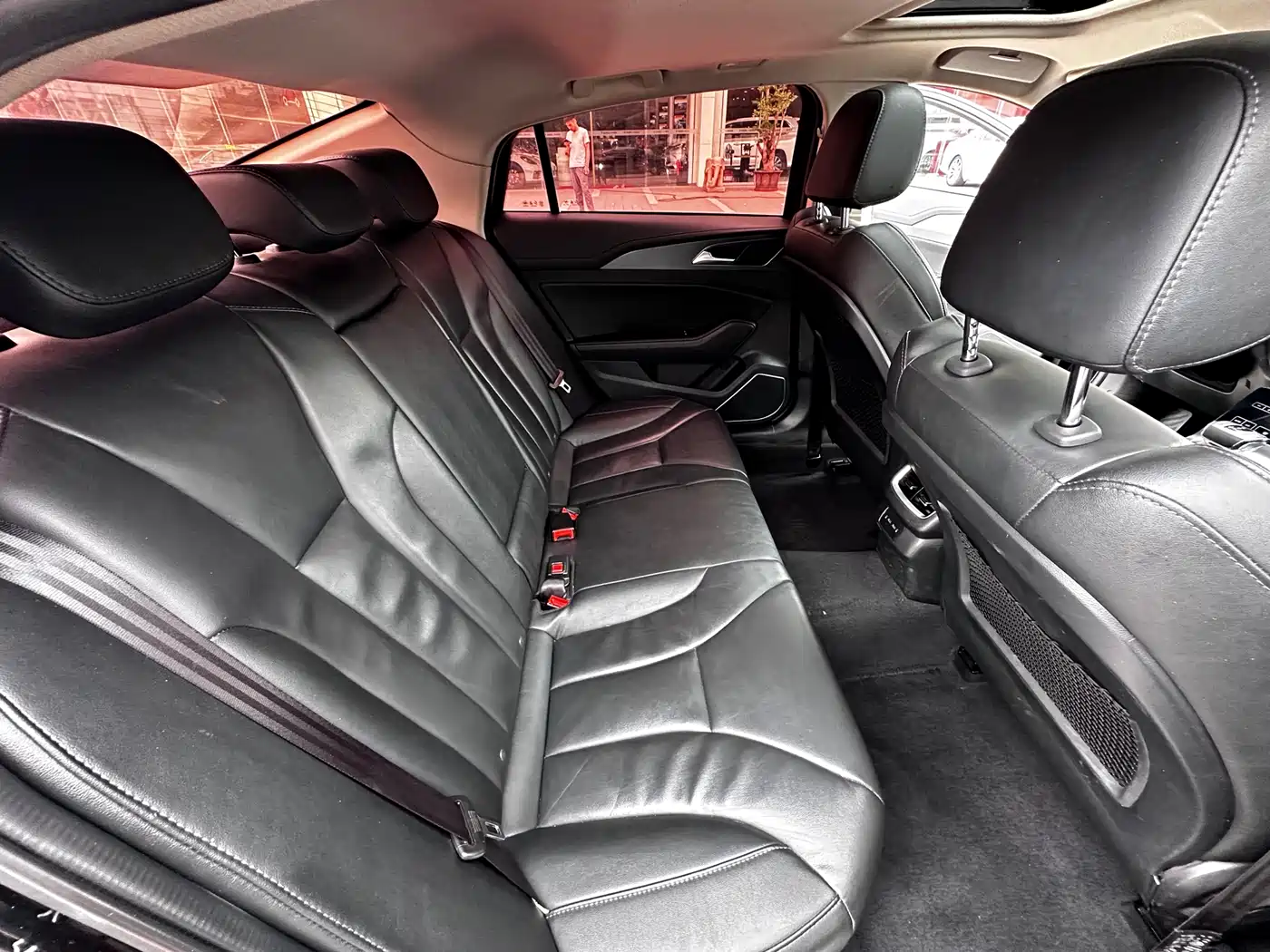 Hongqi H5 2020 1.5T DCT Qi Rhythm Edition фото 8