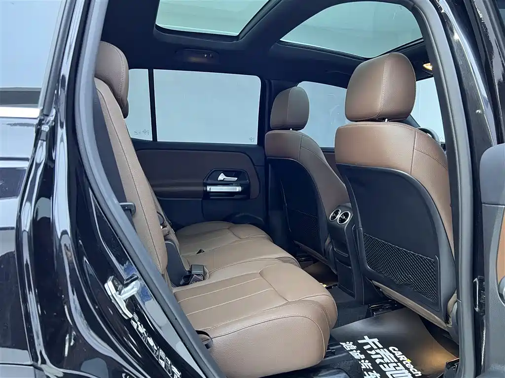Mercedes-Benz GLB 2024 Facelift GLB 220 Style фото 22