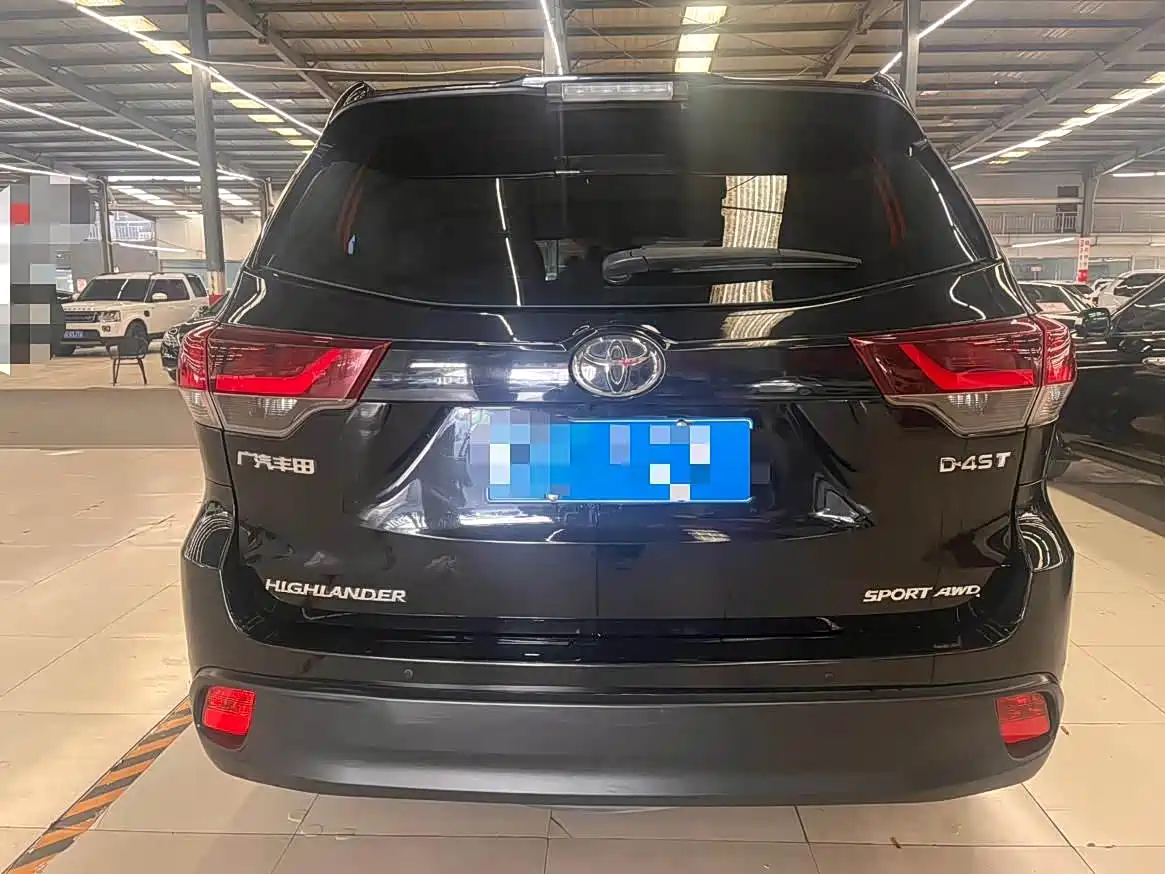 Toyota Highlander 2021 2.0T AWD Knight 7-Seater фото 14