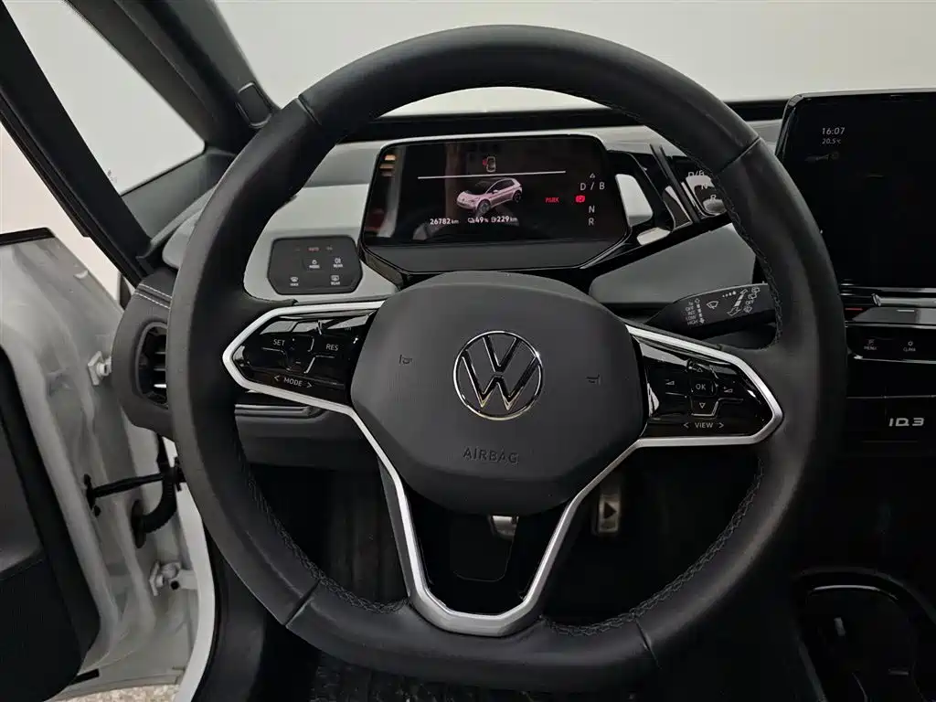 Volkswagen ID.3 2024 Outstanding Edition фото 11