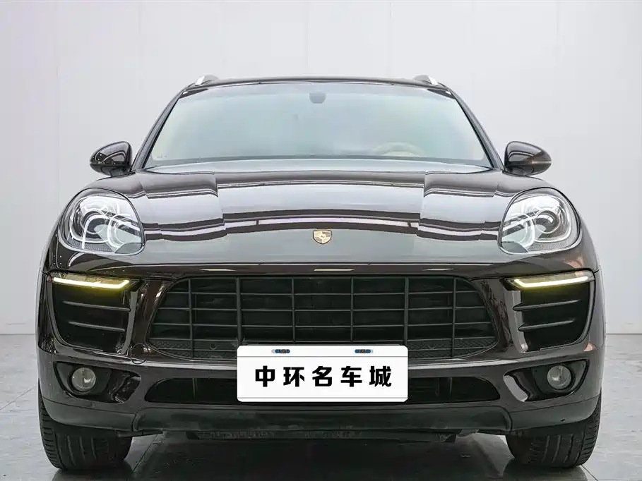 Porsche Macan 2016 Macan 2.0T фото 4