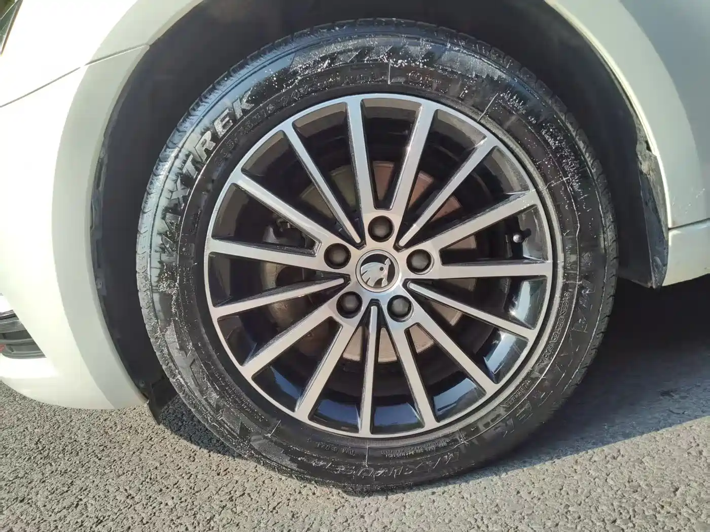 Škoda Octavia 2019 1.5L Automatic Smart Luxury China VI фото 13
