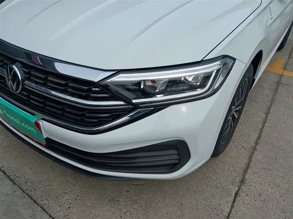 Volkswagen Sagitar 2025 Model Year Facelift 200TSI DSG Soaring Edition фото 23