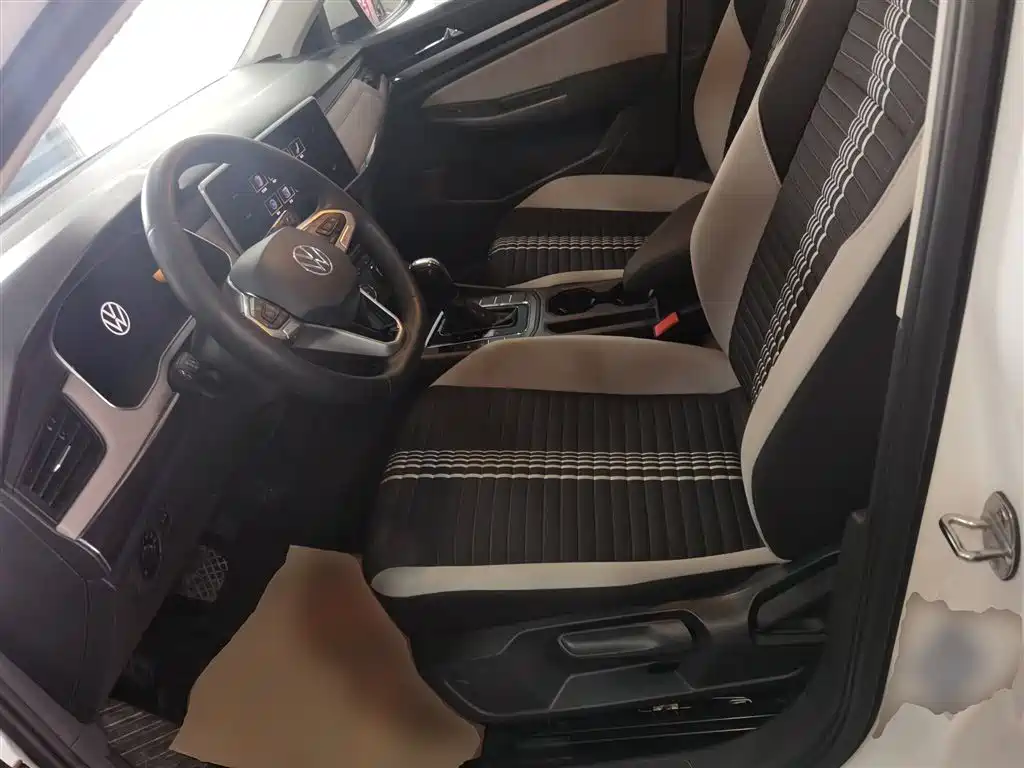 Volkswagen Bora 2024 200TSI DSG Smooth Ride Edition фото 11