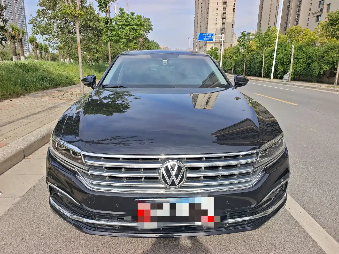 Volkswagen Phideon 2019 380TSI 2WD Business Edition China V фото 2